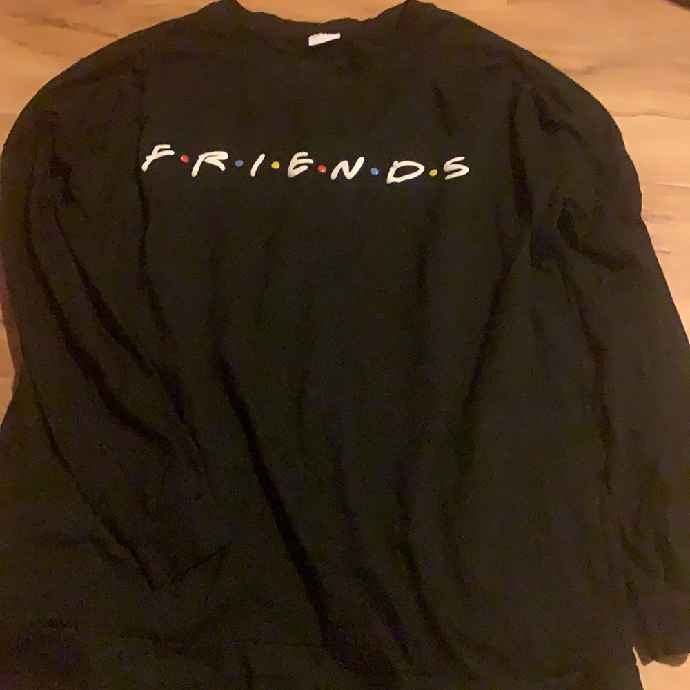 Friends shirt , Pockets , Comfy , Large
